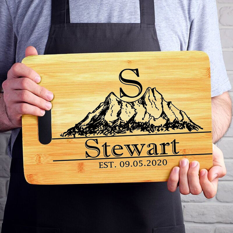 Personalized Name And Date Charcuterie Board with Mountains Pattern Exquisite Gift for Him
