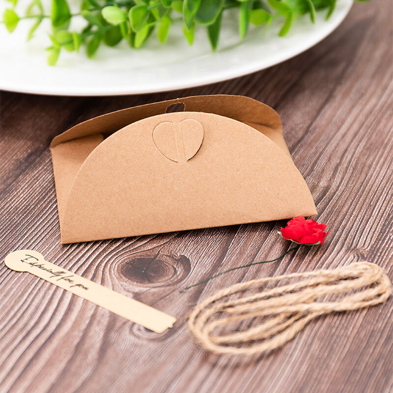 3D Paper Dried Flower Design Kraft Paper Card Elegant Gift for Loved One