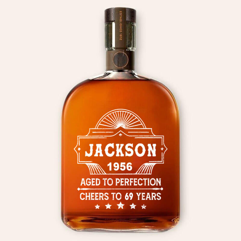 Bouteille de whisky personnalisée avec nom un cadeau classique pour les amis