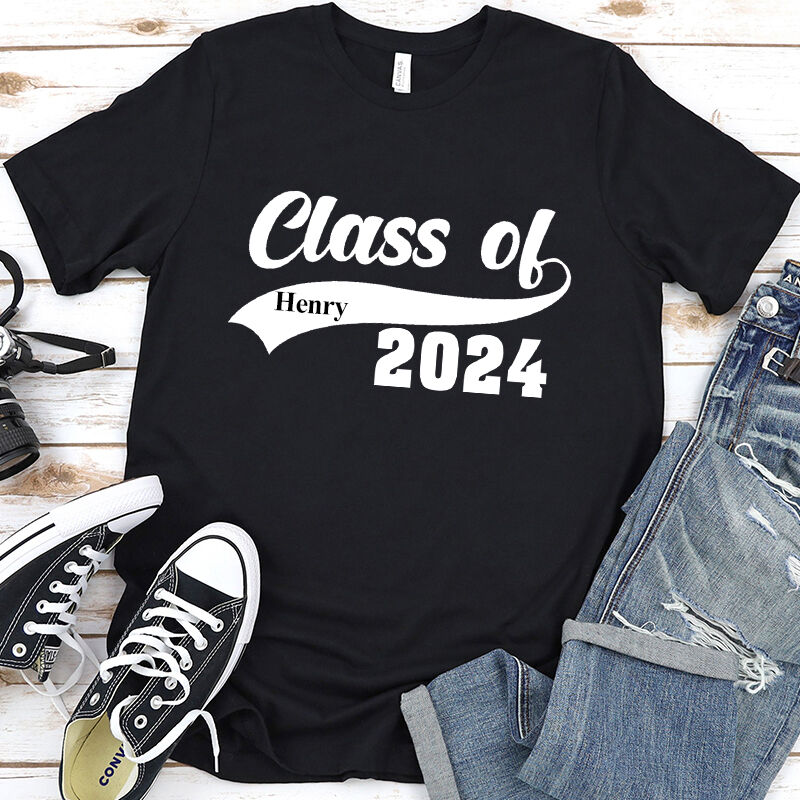 Camiseta Personalizada Clase 2024 con Nombre Perfecto Regalo de Graduación