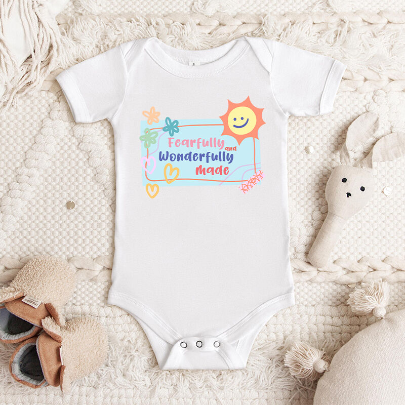 Personalisierte Baby-Strampler benutzerdefinierte Nachricht Sonne Farbe Hintergrund Design Great Baby-Dusche New Mom Geschenk