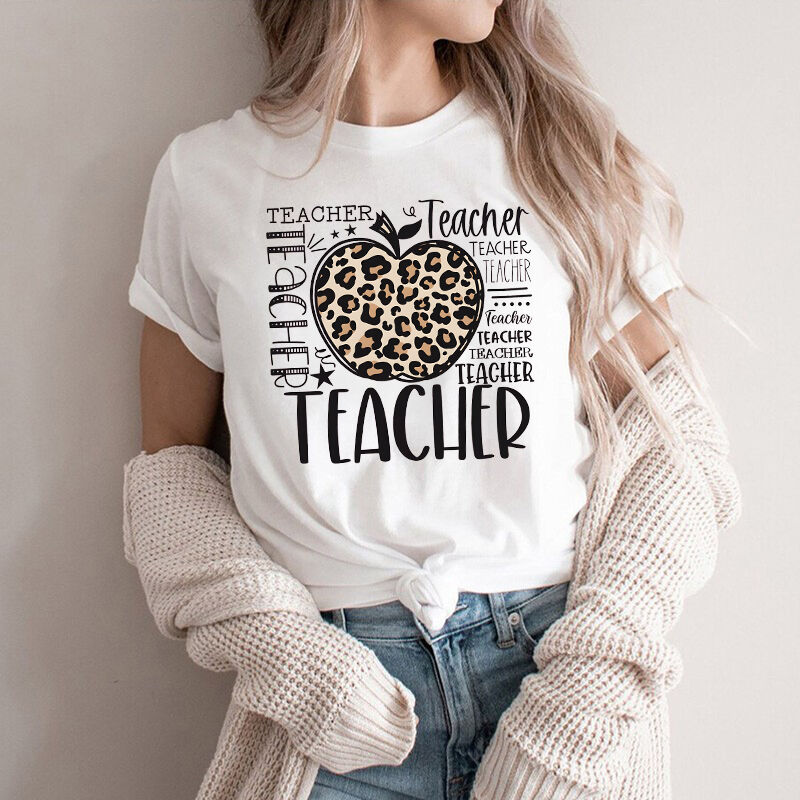 T-shirt personalizzata Leopard Apple Teacher Shirt Design Regalo di ritorno a scuola per l'insegnante