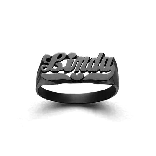 "Love Is Refresh" Personalisierter Ring mit Gravur