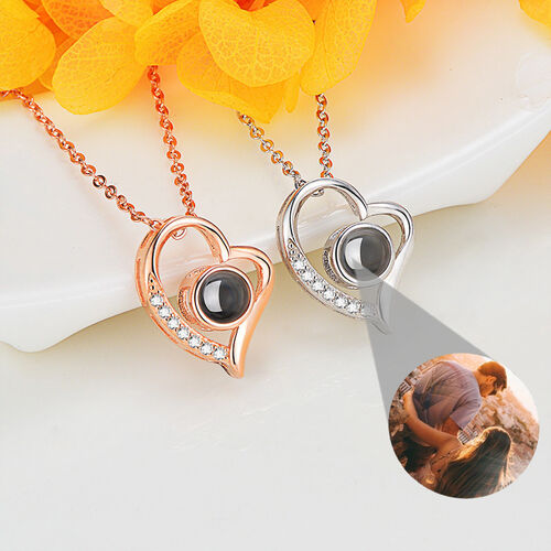 Collar de proyección para pareja con colgante de corazón