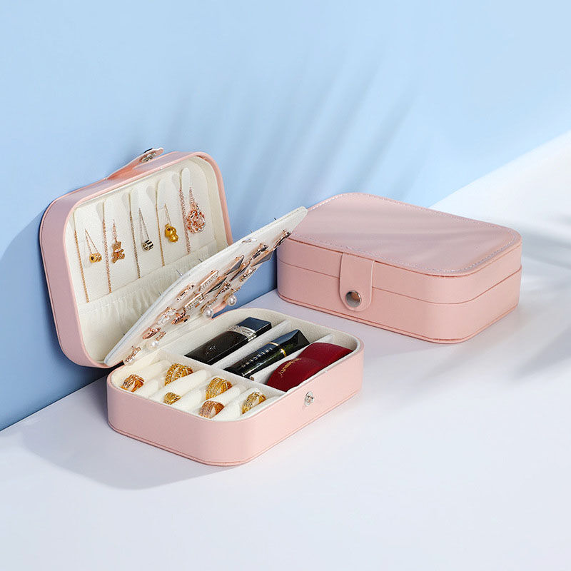 Joyero rectangular personalizado con nombre y corazón vacío para mamá