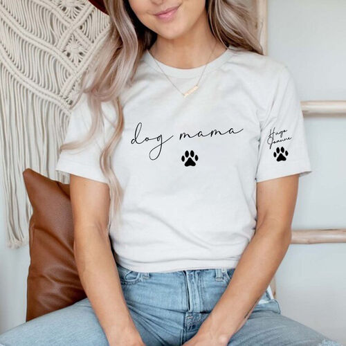 Personalisiertes T-Shirt mit Pfotenabdruck und individuellem Namen für die beste Mama