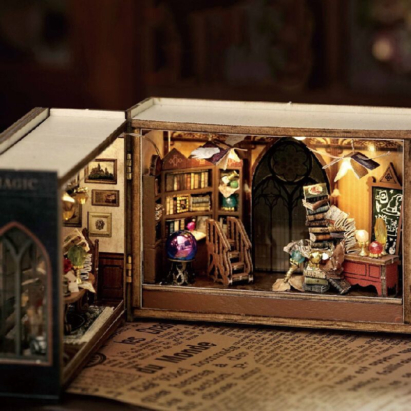 Modèle miniature de Rubik's Cube de fantasy DIY Cadeau intéressant pour les amateurs d'artisanat