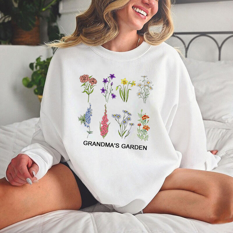 Felpa personalizzata Garden con nome e fiore personalizzato per il regalo della Festa della Mamma