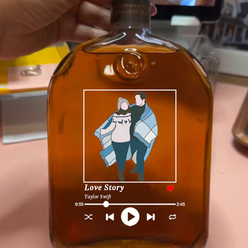 Botella de whisky con foto personalizada y canción personalizada. Regalo creativo para tu amor.
