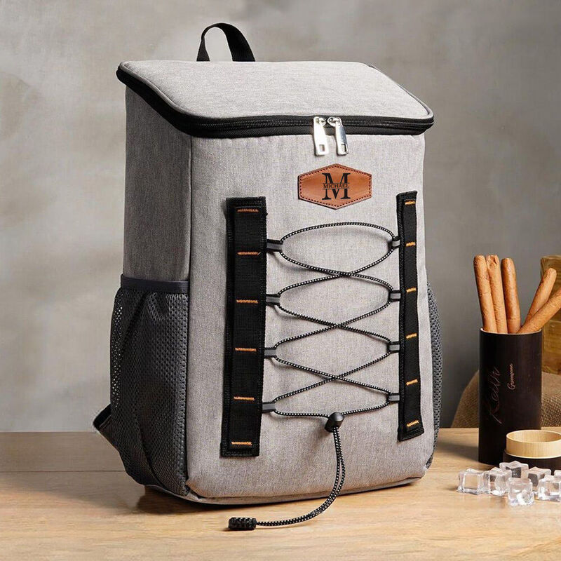 カスタマイズ ネーム入れ 刺繍 デイパック リュック