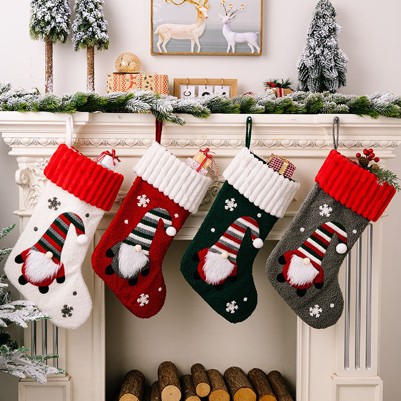 Calcetín navideño chimenea personalizado de nombre con dibujo de gnomos de navidad regalo para familia