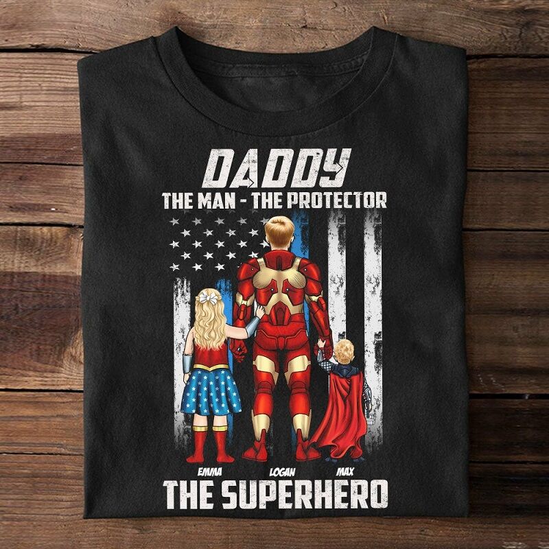 Gepersonaliseerd T-shirt De Beschermer De Superheld Optioneel Patroon Cool Vaderdagcadeau