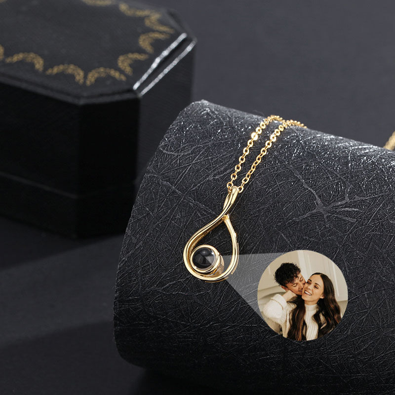 Personalisierte Tropfenförmige Foto Projektion Halskette für Frau