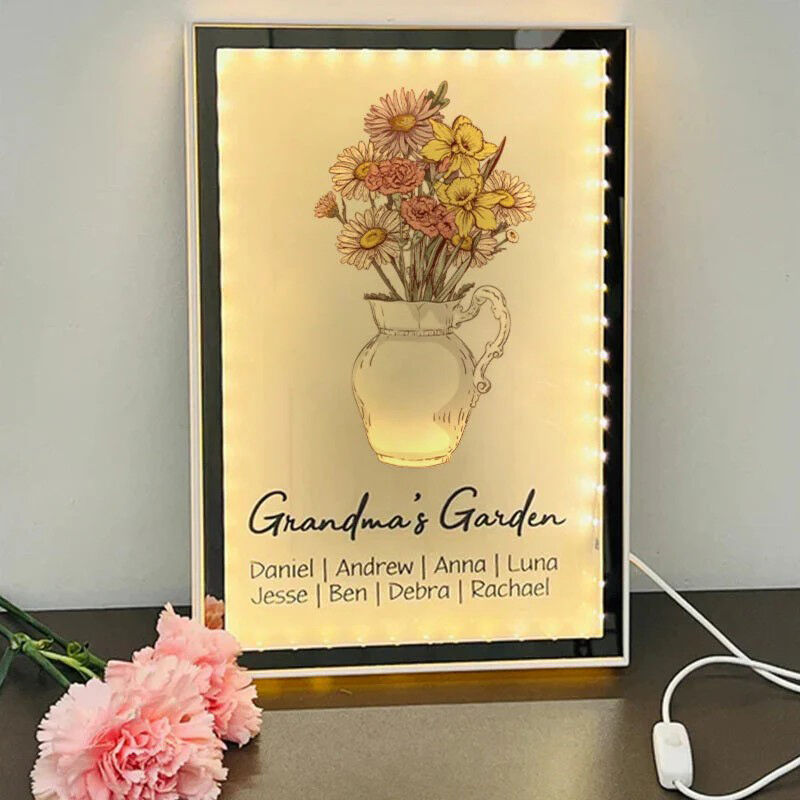 Personalized Name Mirror Lamp Precious Present for Mother's Day