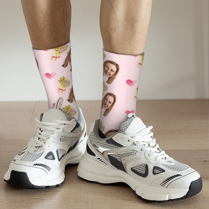 Personalized Face Socks Bouquet Pattern Suitable for Wedding Gift to Wife