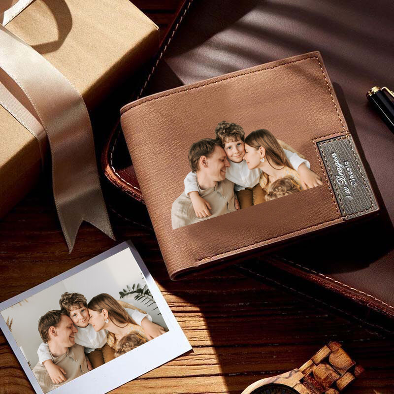 Cartera de cuero de color marrón personalizada con foto para familia