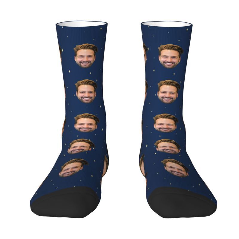 Gepersonaliseerde gezichtssokken Donkerblauwe sokken met sterrenhemel voor hem
