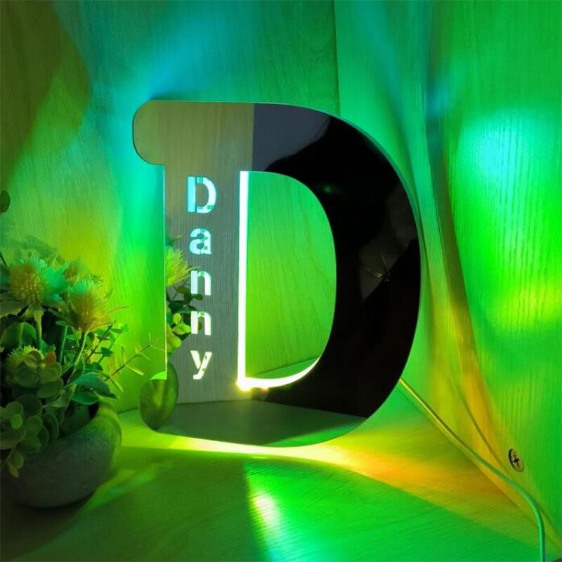 Lampa ze zwierciadłem dla litery personalizowana Zmodyfikowane imię Prosty prezent dla przyjaciół