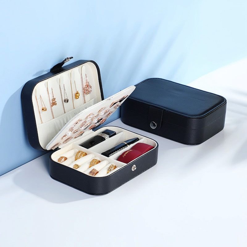 Joyero rectangular personalizado con nombre y corazón vacío para mamá