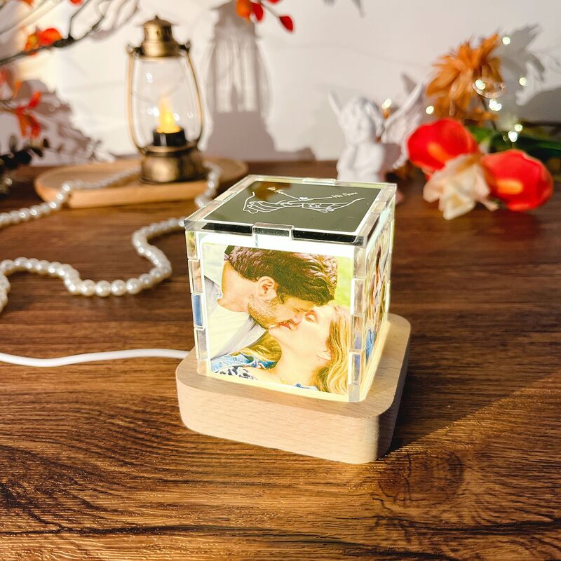 Personalisierte Foto-Acryl-Würfel-Lampe mit individuellem Namen Besonderes Geschenk für Ihren Liebsten